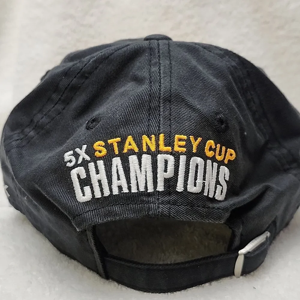 Reebok Pittsburgh Penguins 2017 Stanley Cup Sliderback Hat - New